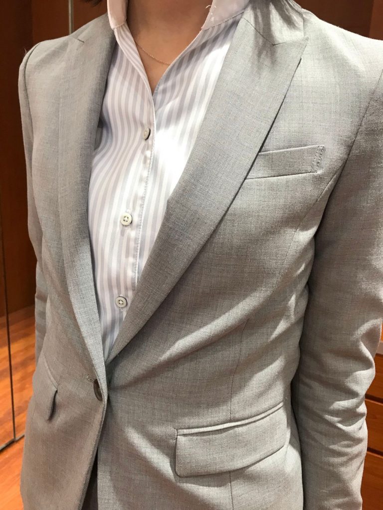 グレースタンドカラークレリックシャツ
