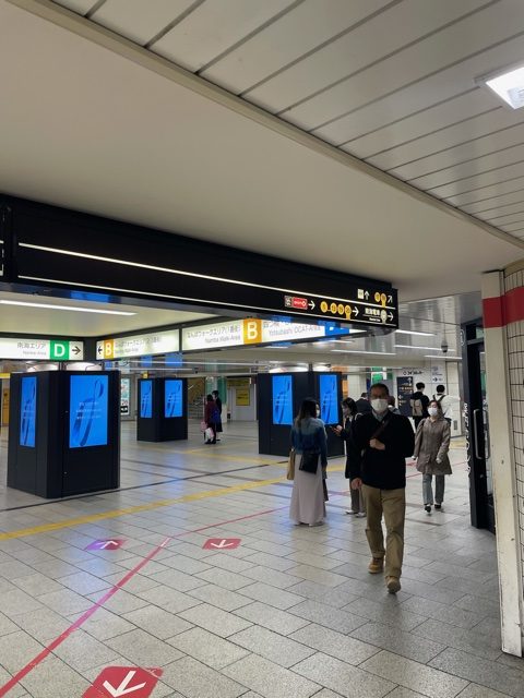 千日前線東改札付近