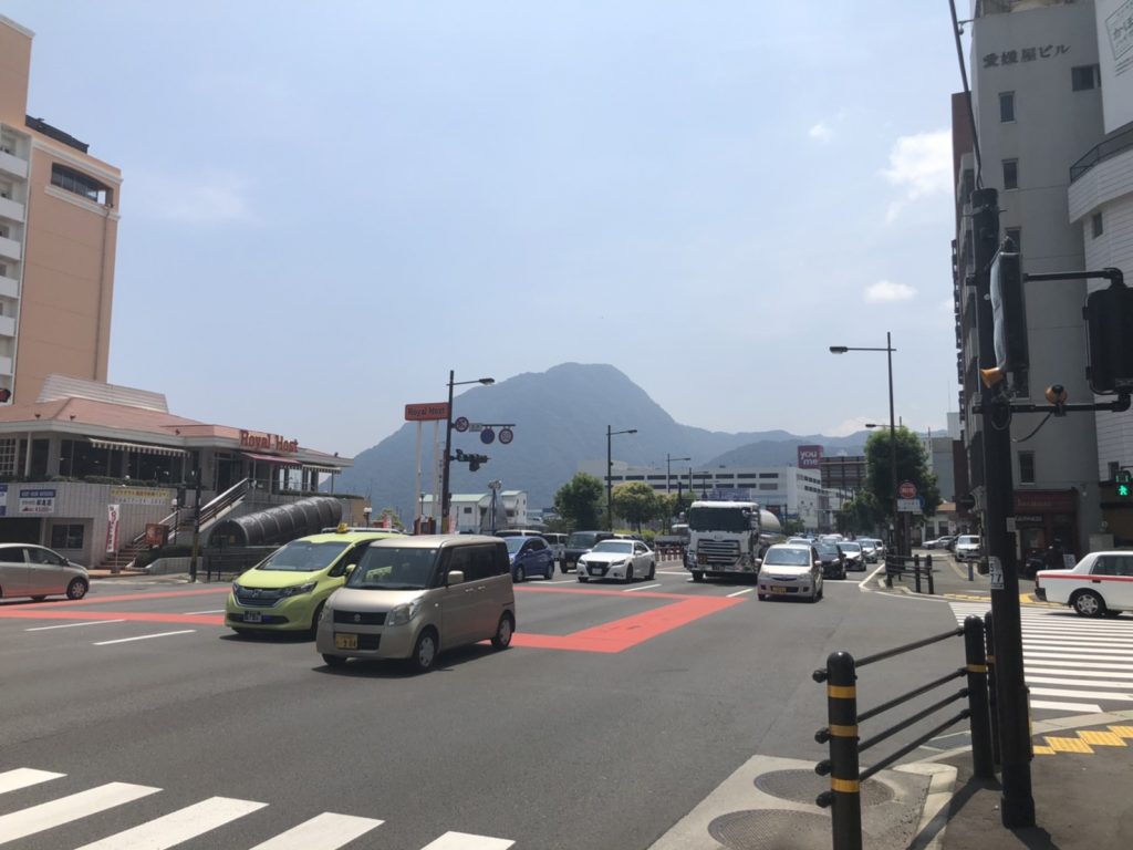 トキハ別府方面車道画像
