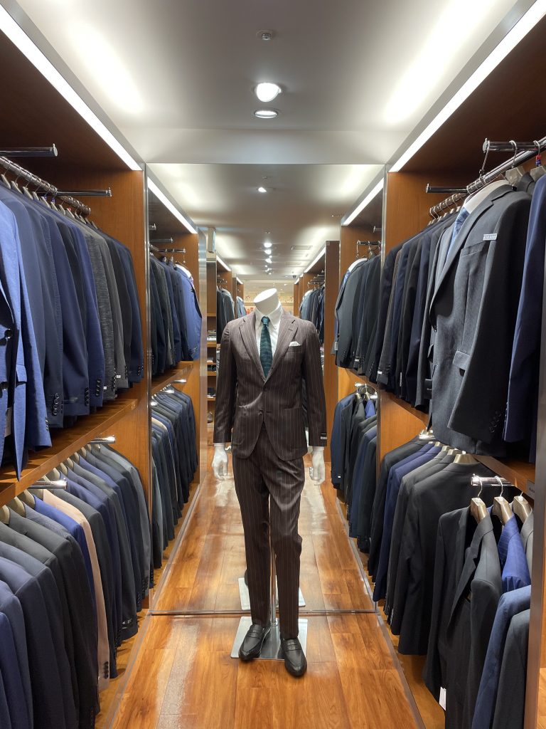 セレクト高崎モントレー店内画像
