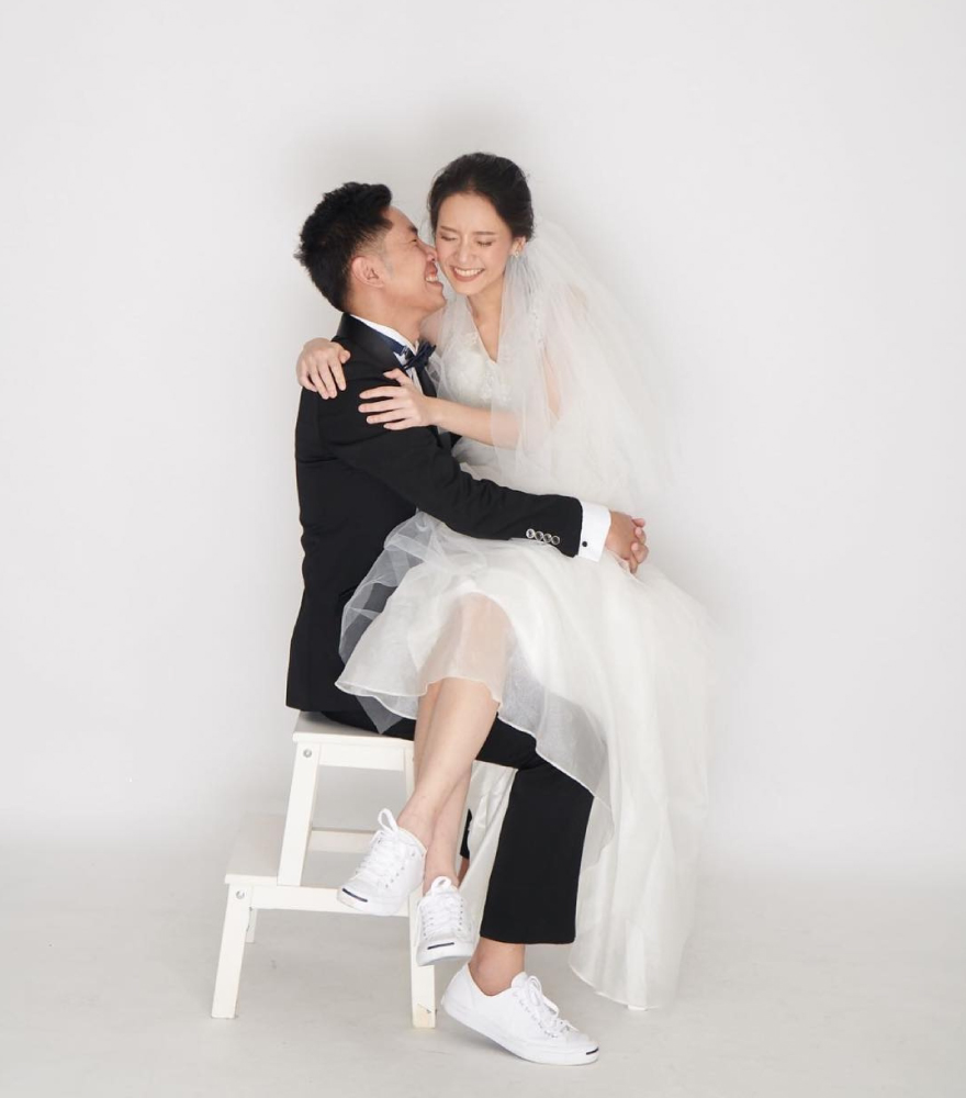 Pre-wedding x Tuxedo Shawl Collar